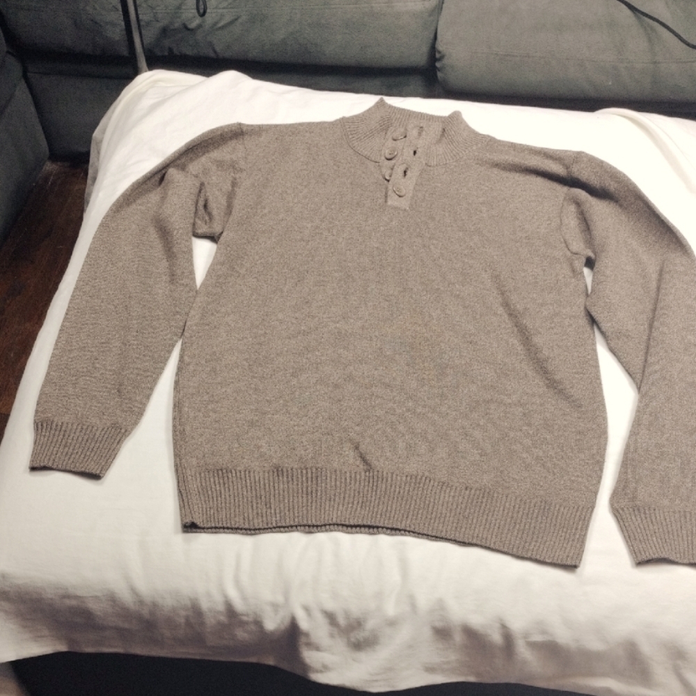 Mountain Expeditions Men's Buttoned Sweater Size large